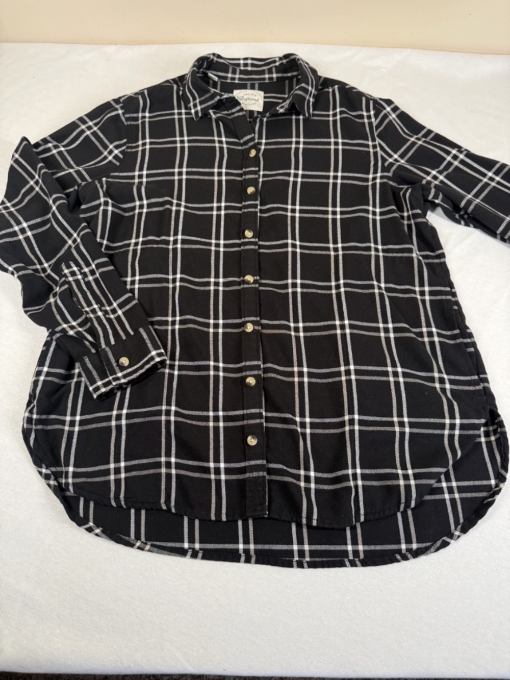 Jachs Girlfriend Women's Button Up Plaid Long Sleeve Shirt Size Medium - Black